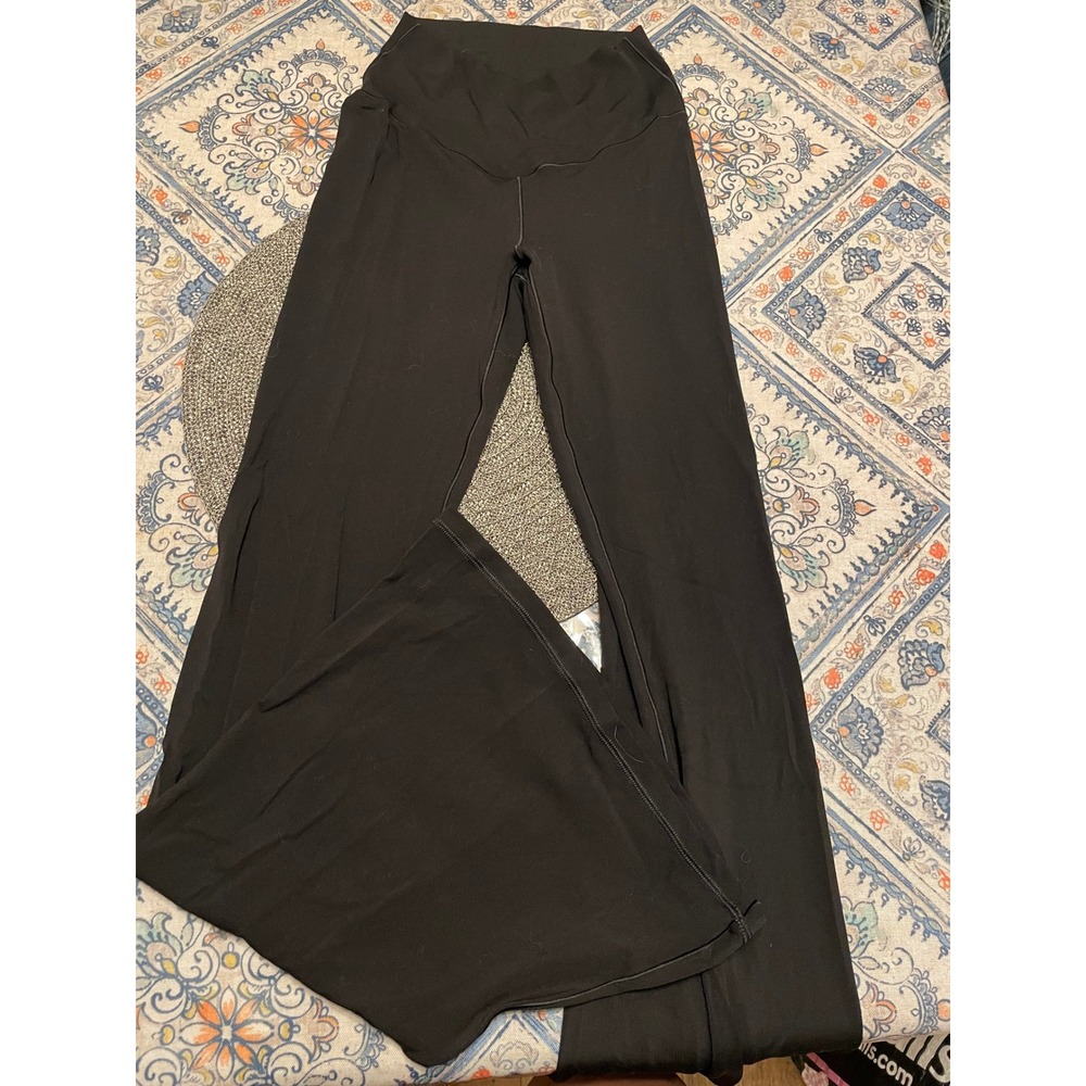 OFFLINE by Aerie Real Me Super Flare Leggings Black High Rise Medium